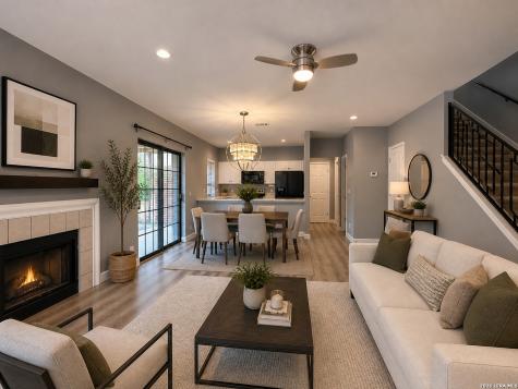 8 Chapel Hill Circle San Antonio TX 78240