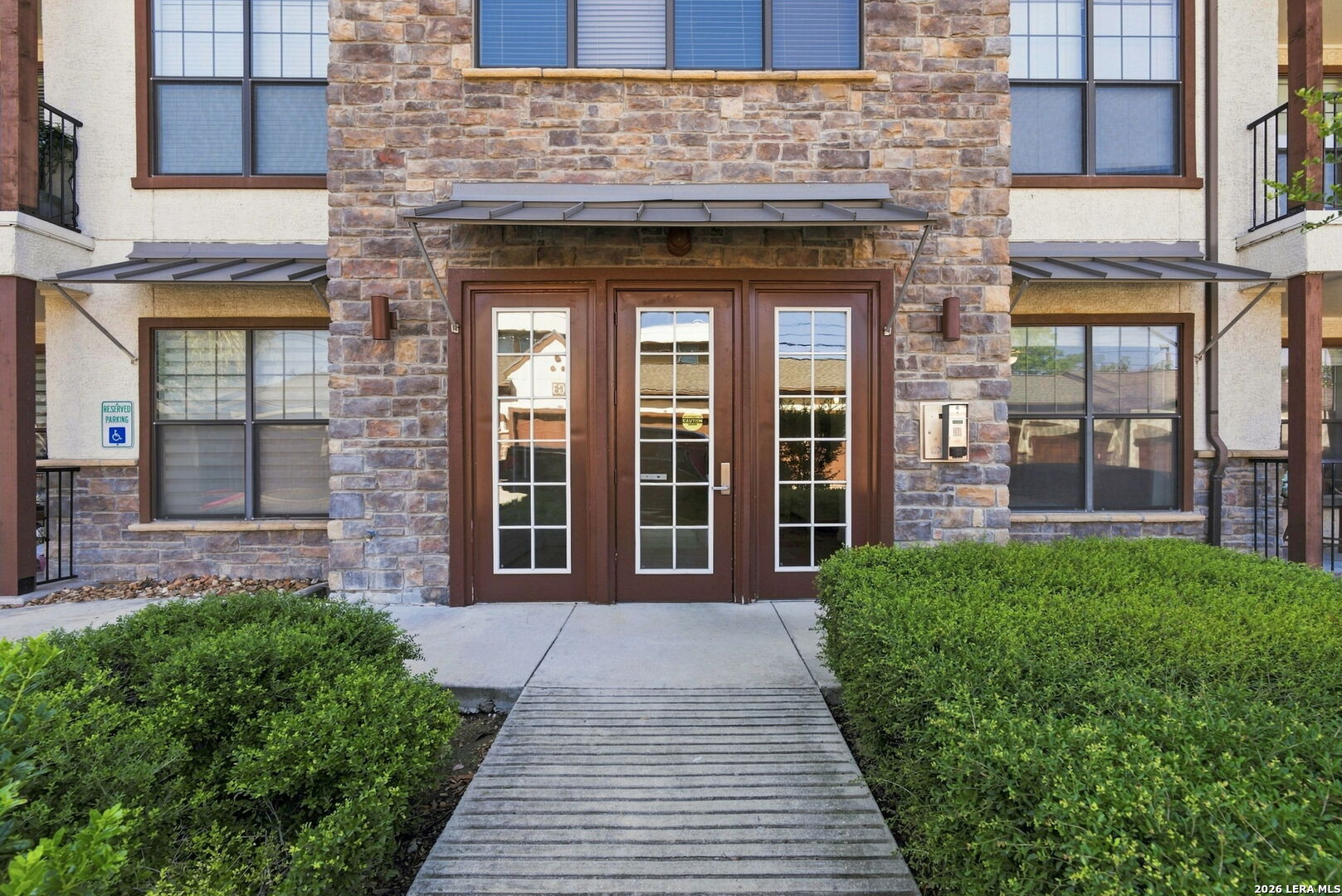 7342 Oak Manor Drive San Antonio TX 78229