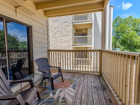 1013 Chestnut Street San Marcos TX 78666