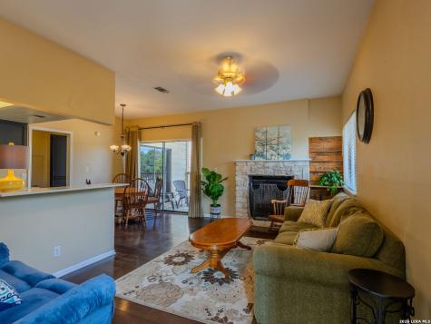 1013 Chestnut Street San Marcos TX 78666