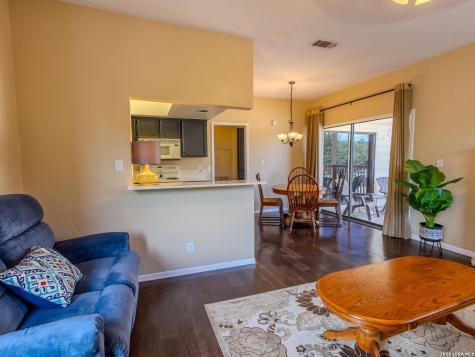 1013 Chestnut Street San Marcos TX 78666