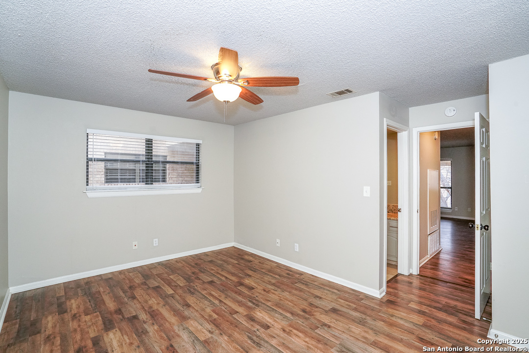 11843 Braesview San Antonio TX 78213