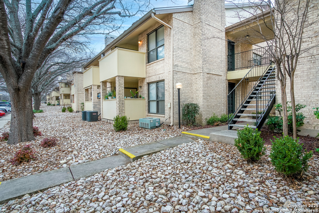 11843 Braesview San Antonio TX 78213