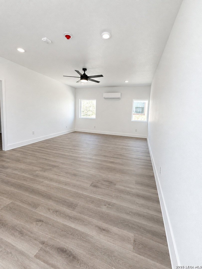 2619 S Flores Street San Antonio TX 78204