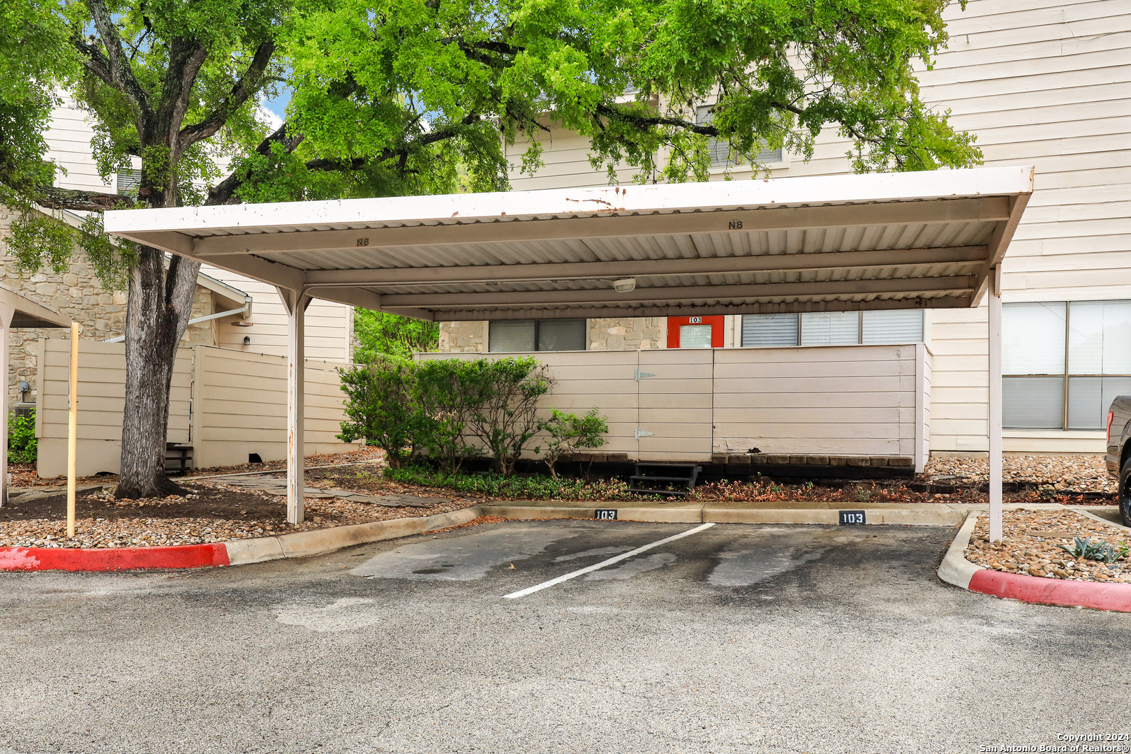 829 W Bitters Road San Antonio TX 78216