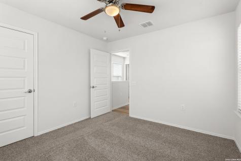 631 E Carolina San Antonio TX 78210