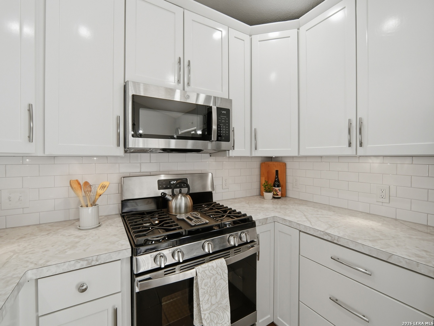11901 Swearingen Drive Austin TX 78758
