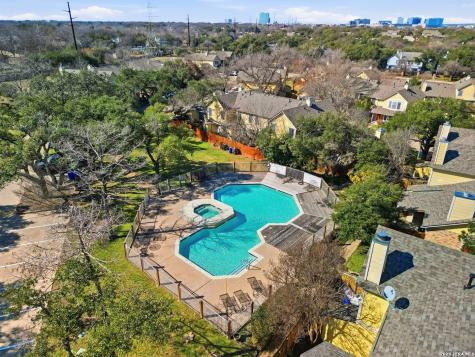 11901 Swearingen Drive Austin TX 78758