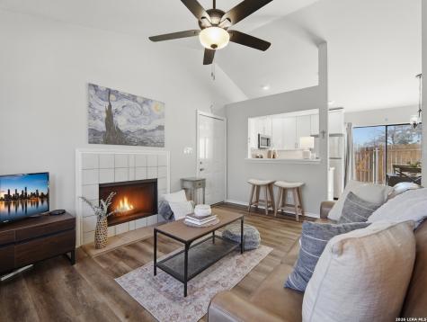 11901 Swearingen Drive Austin TX 78758