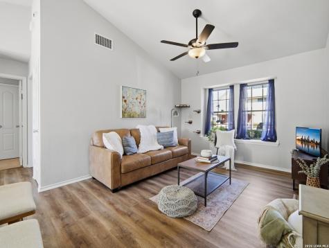 11901 Swearingen Drive Austin TX 78758