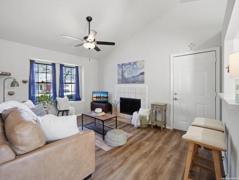 11901 Swearingen Drive Austin TX 78758