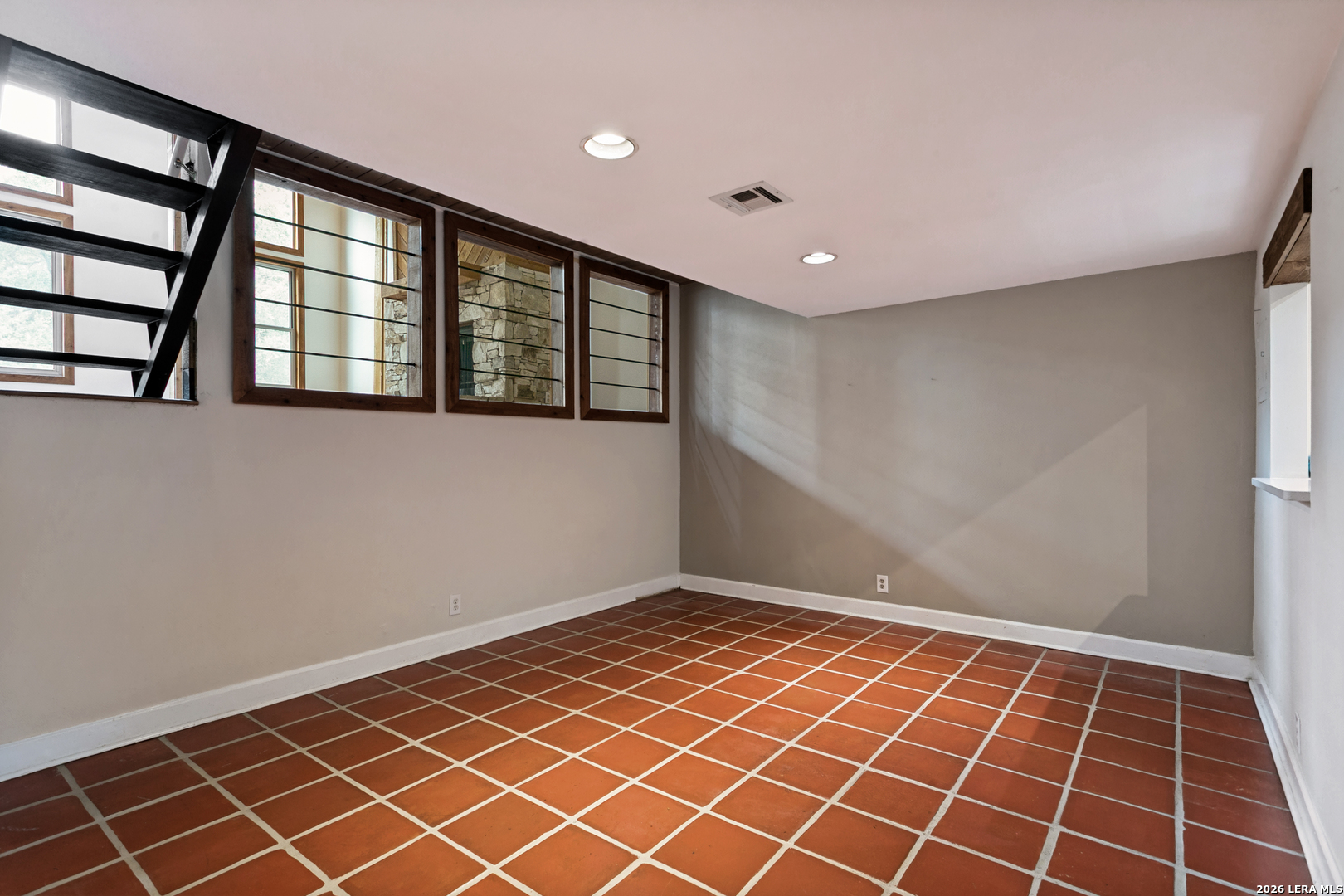 3102 Eisenhauer San Antonio TX 78209