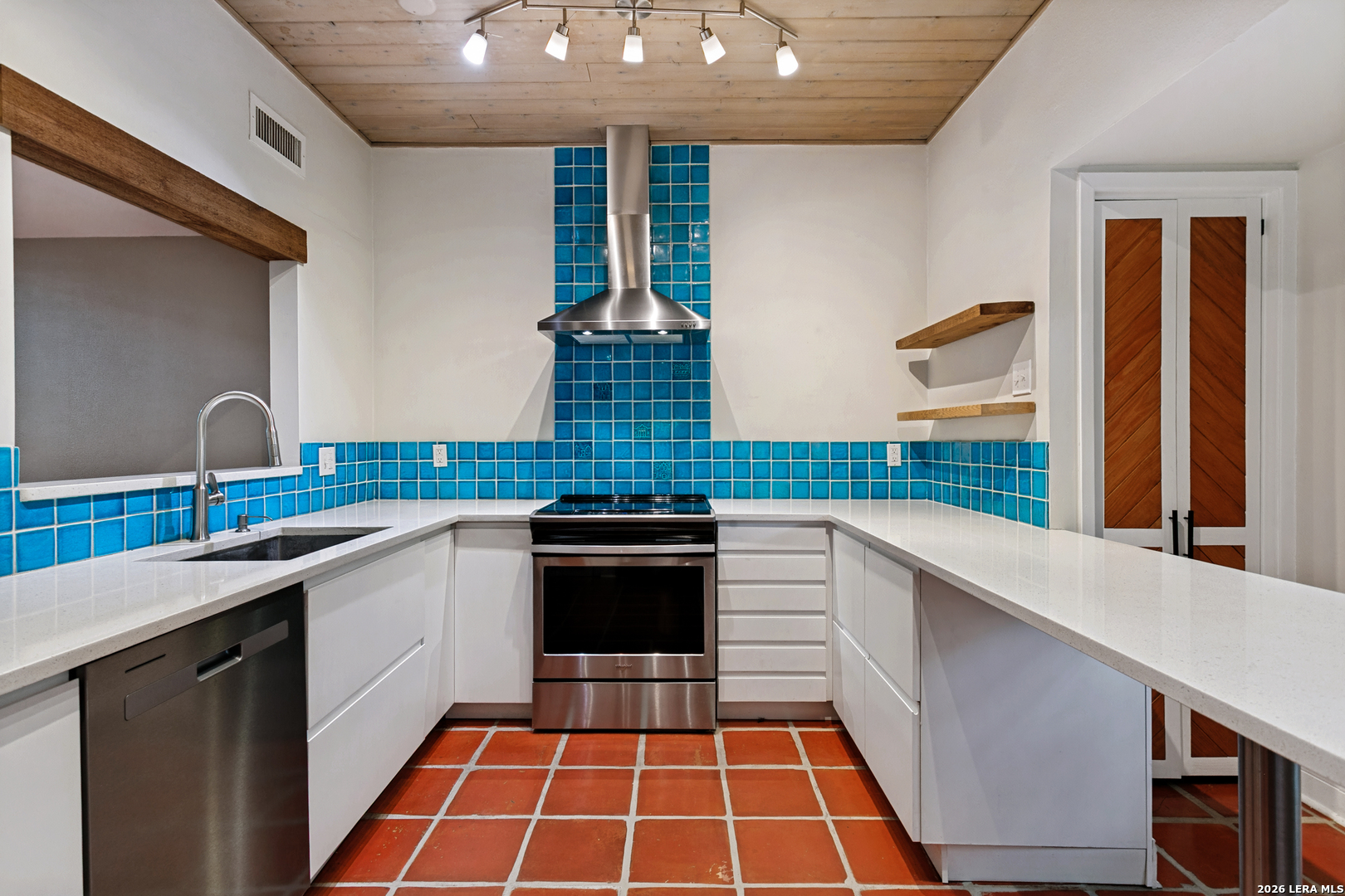 3102 Eisenhauer San Antonio TX 78209