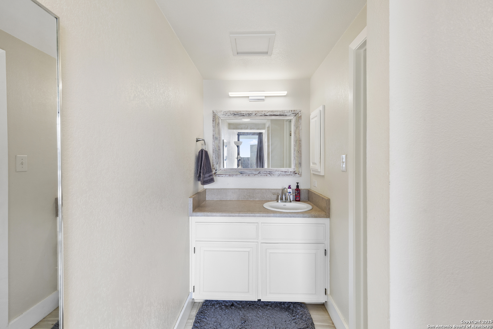 7701 Wurzbach San Antonio TX 78229