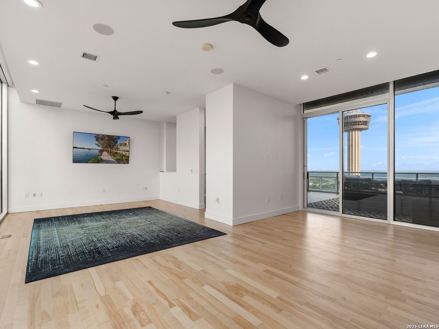 610 E Market San Antonio TX 78205