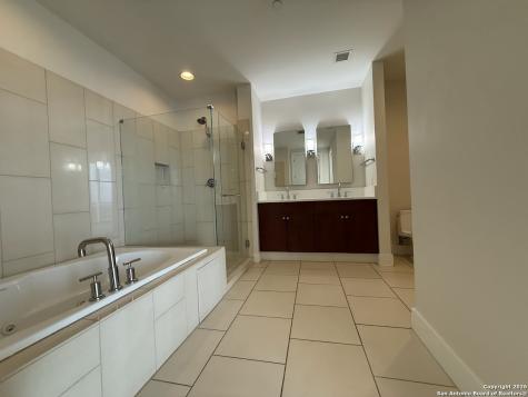 610 E Market Street San Antonio TX 78205