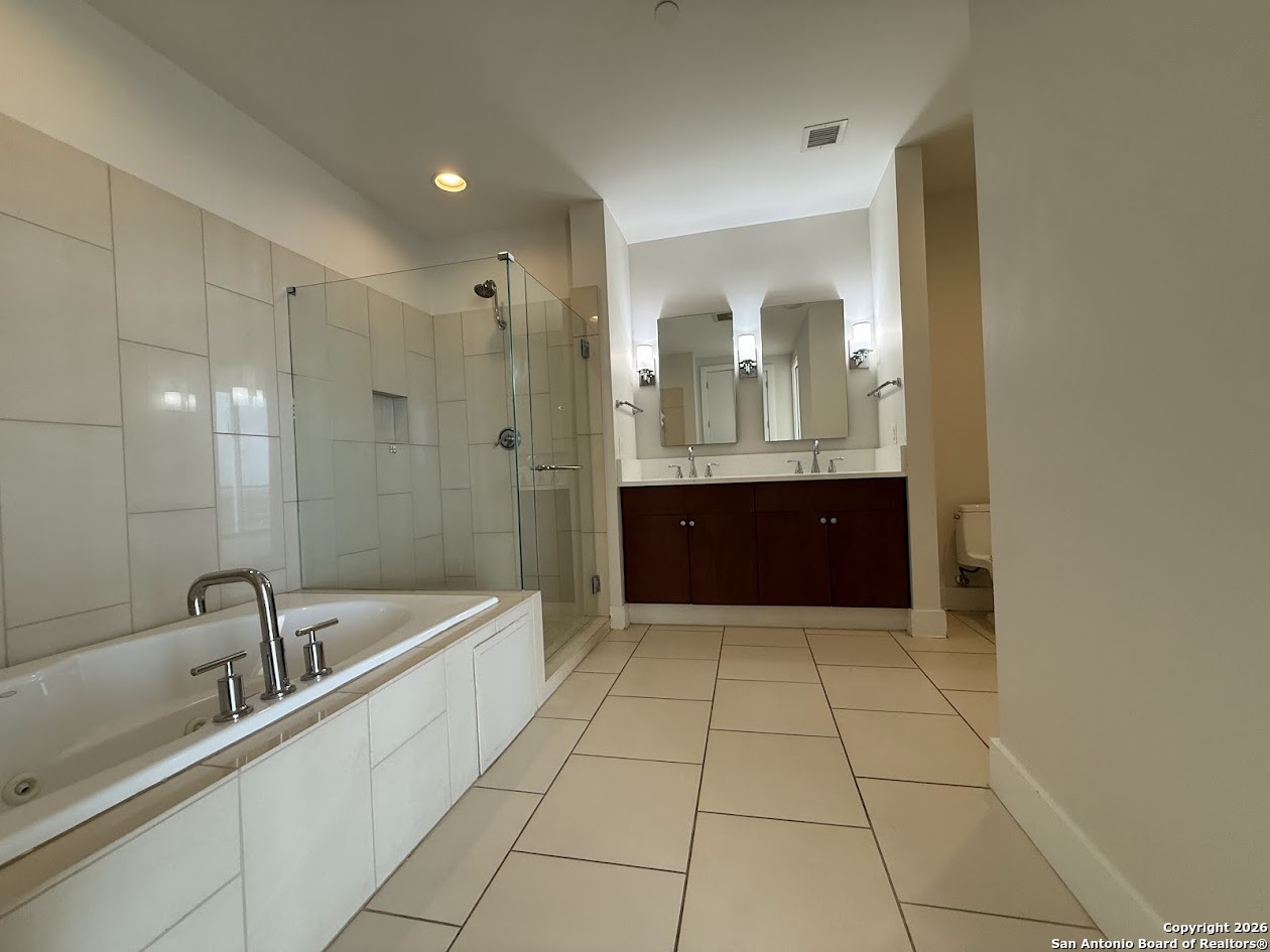 610 E Market Street San Antonio TX 78205