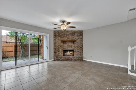 1133 Ashby Street Seguin TX 78155