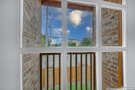 1133 Ashby Street Seguin TX 78155