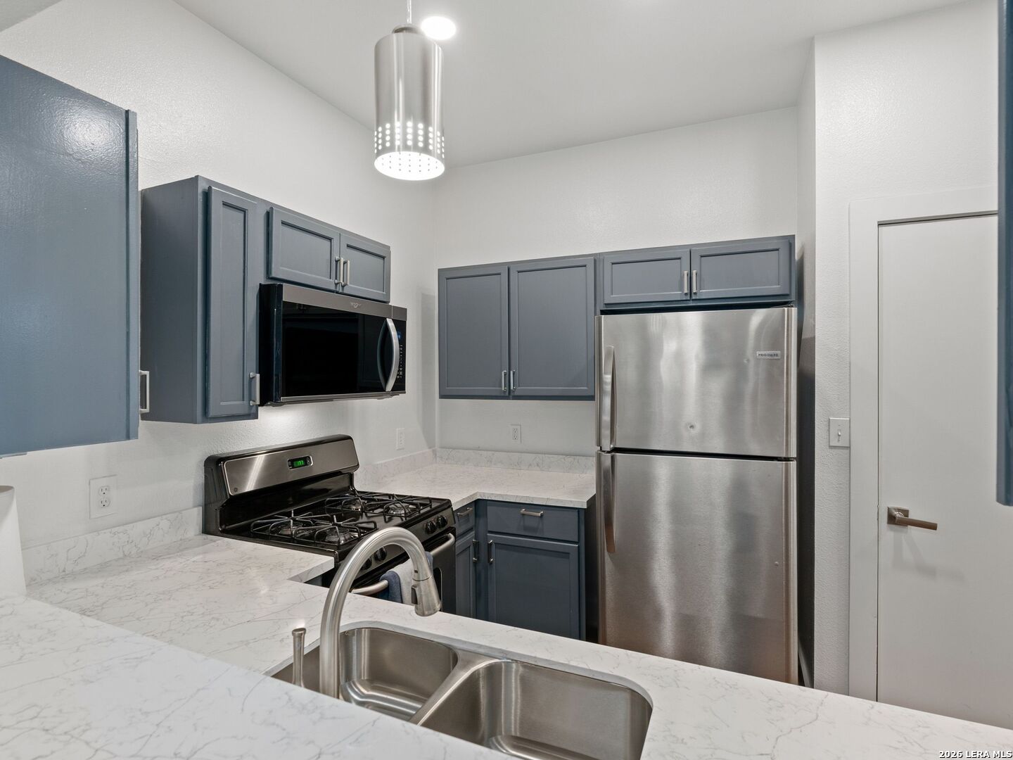 400 E Guenther Street San Antonio TX 78210