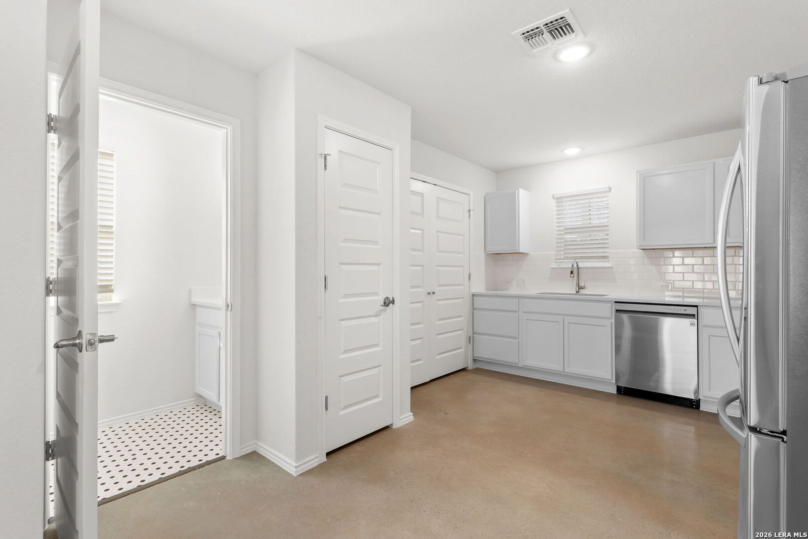 631 E Carolina San Antonio TX 78210