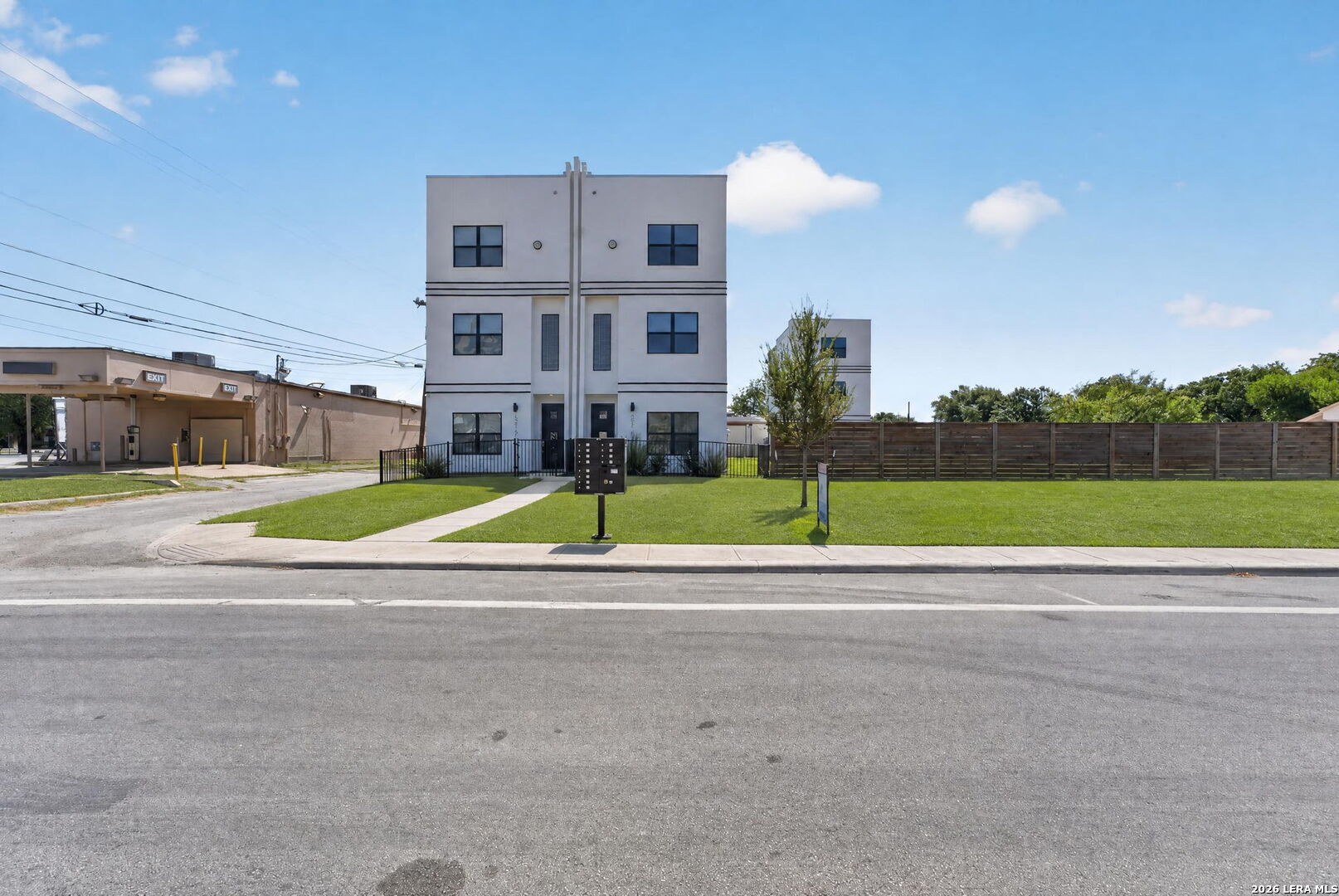 1735 W Gramercy Place San Antonio TX 78201
