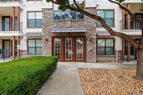 7342 Oak Manor Drive San Antonio TX 78229