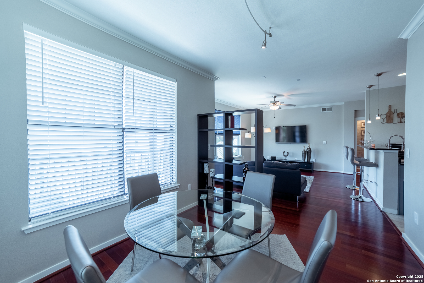 7342 Oak Manor San Antonio TX 78229