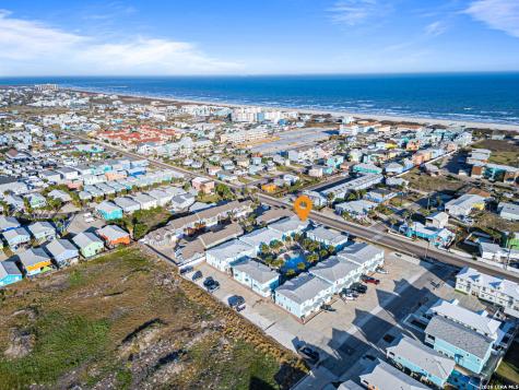 2120 11th Street Port Aransas TX 78373