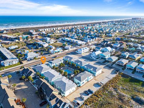 2120 11th Street Port Aransas TX 78373