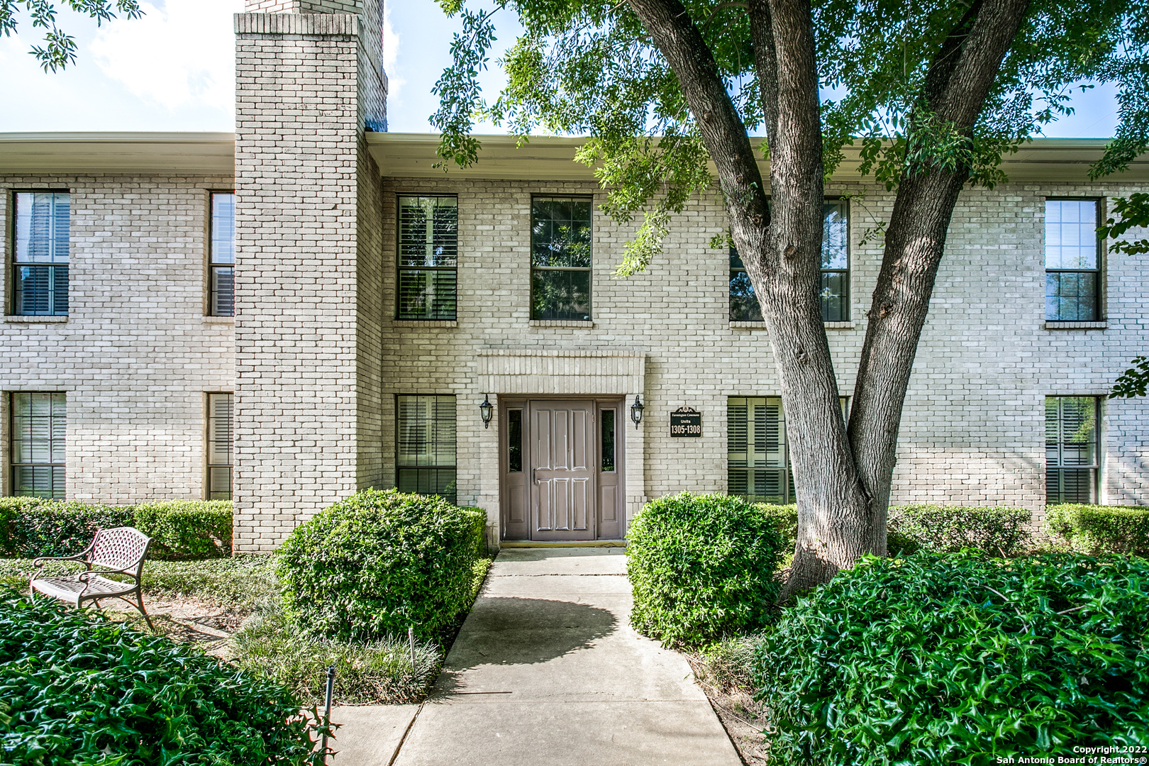 2611 Eisenhauer Road San Antonio TX 78209