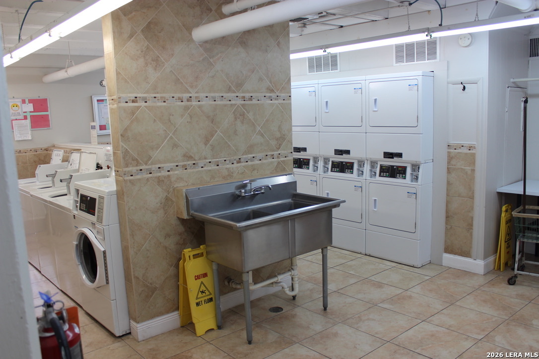 8401 N New Braunfels San Antonio TX 78209