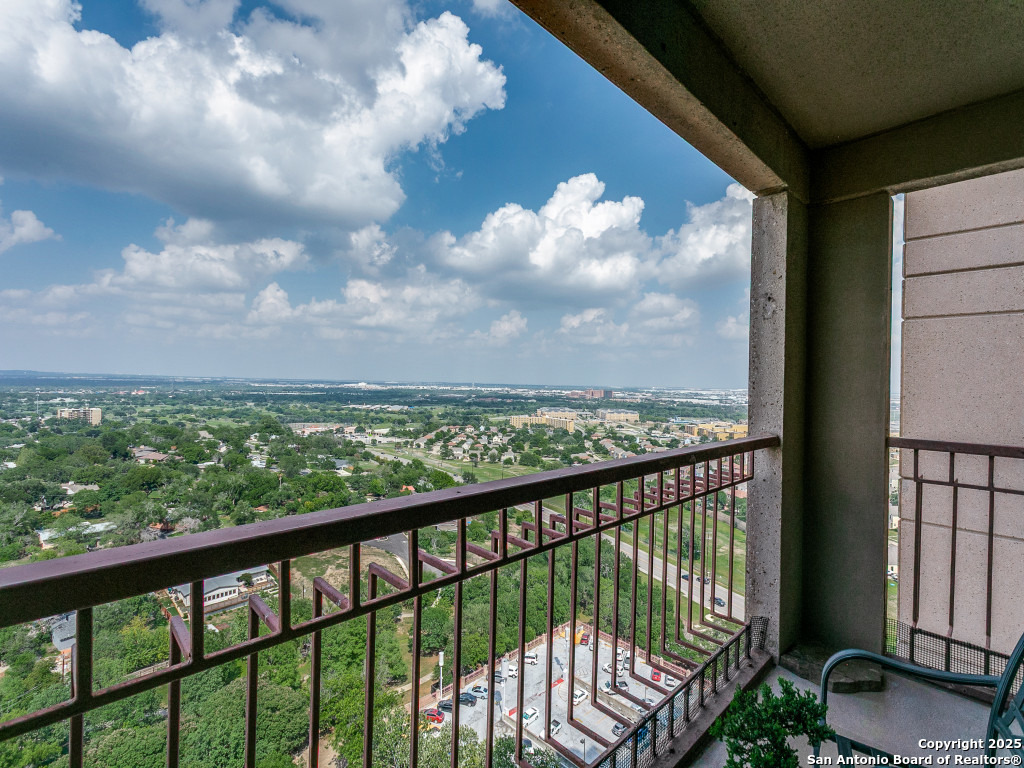 1 Towers Park Lane San Antonio TX 78209