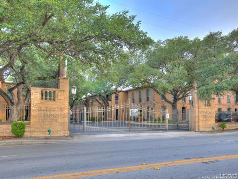 7707 Broadway San Antonio TX 78209