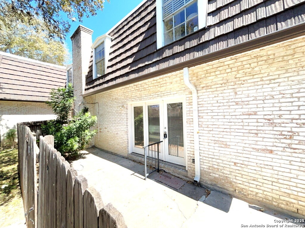 8038 Broadway San Antonio TX 78209