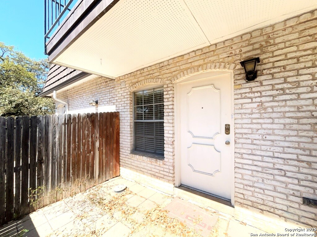 8038 Broadway San Antonio TX 78209