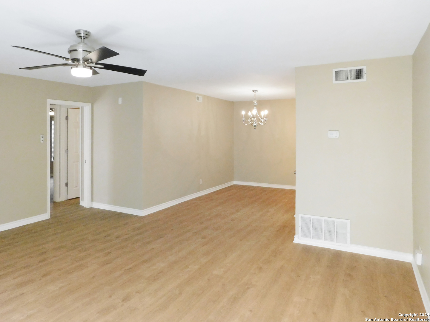 8038 Broadway San Antonio TX 78209