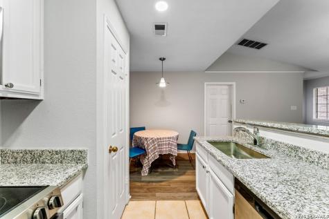4803 Hamilton Wolfe San Antonio TX 78229