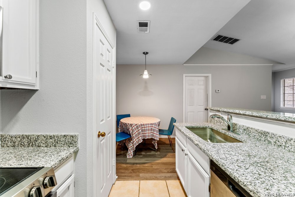 4803 Hamilton Wolfe San Antonio TX 78229