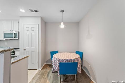 4803 Hamilton Wolfe San Antonio TX 78229