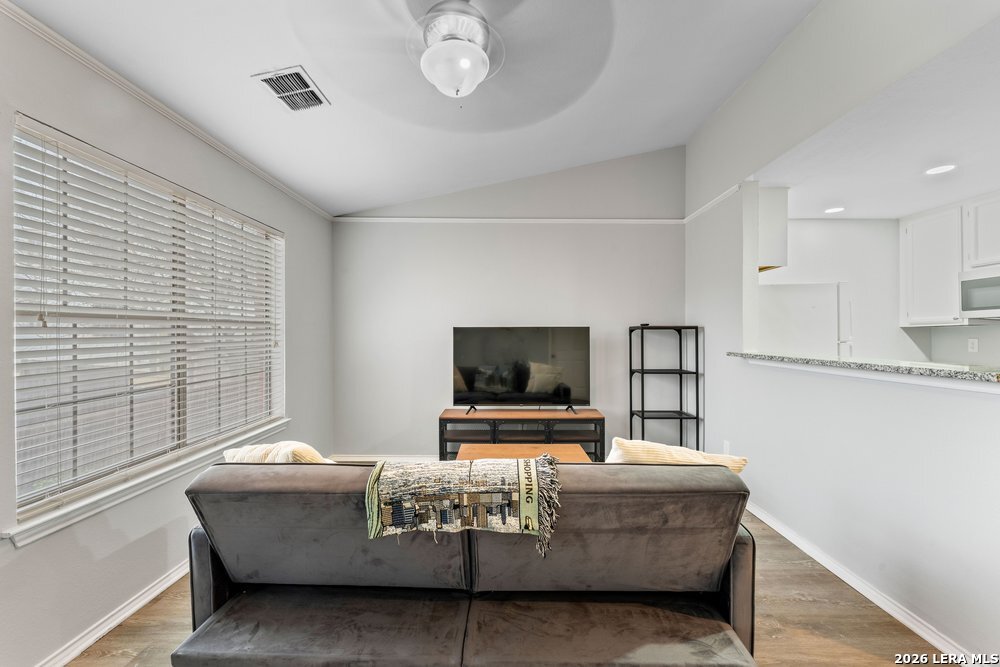 4803 Hamilton Wolfe San Antonio TX 78229