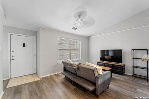 4803 Hamilton Wolfe San Antonio TX 78229