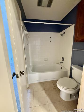 2255 Thousand Oaks San Antonio TX 78232