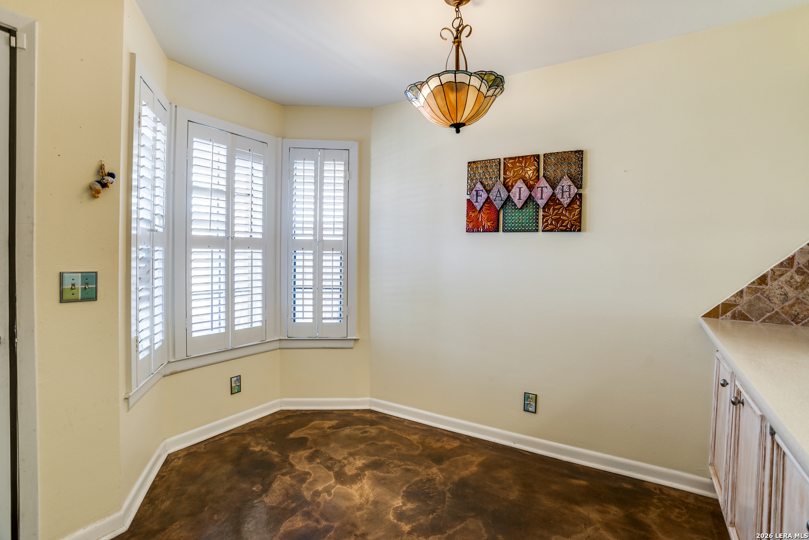 5359 Fredericksburg San Antonio TX 78229