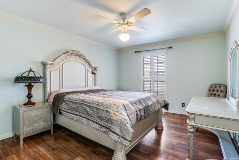 5359 Fredericksburg San Antonio TX 78229