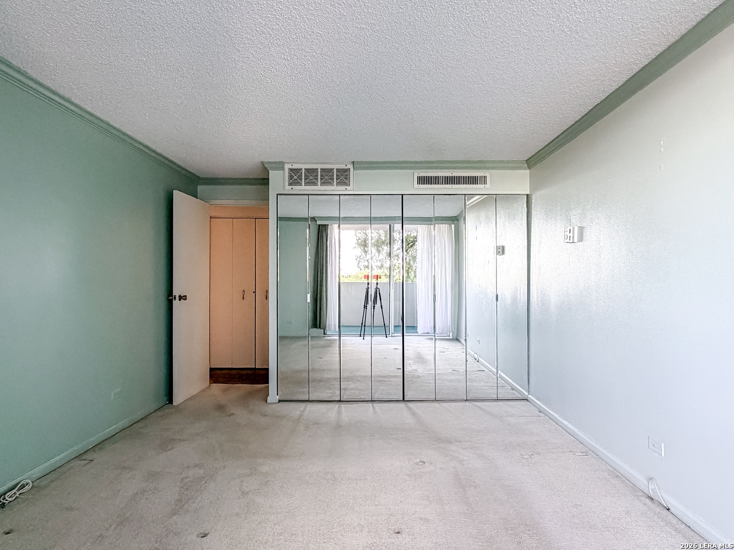 7039 San Pedro Avenue San Antonio TX 78216