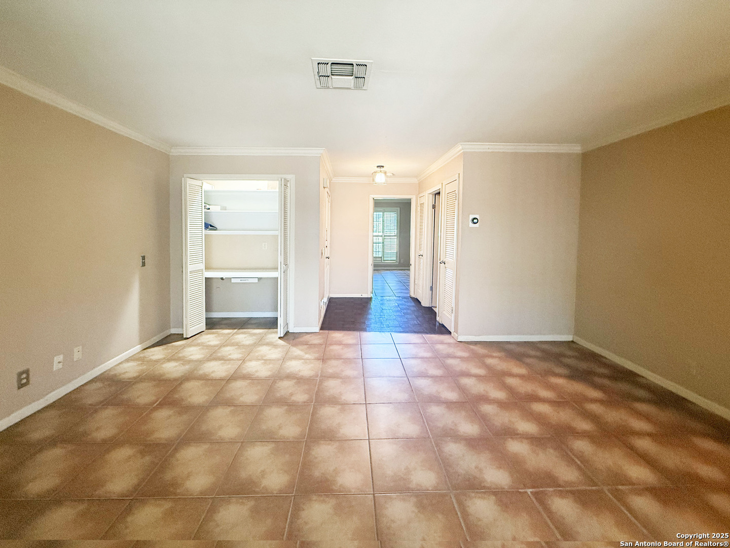 7930 Broadway San Antonio TX 78209