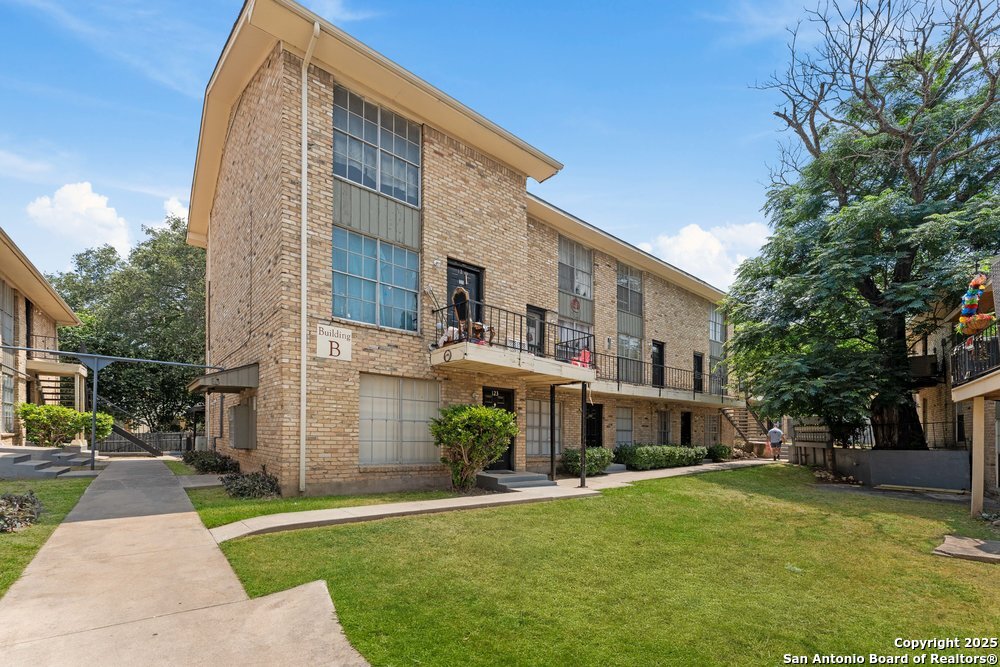 6611 Southpoint Street San Antonio TX 78229