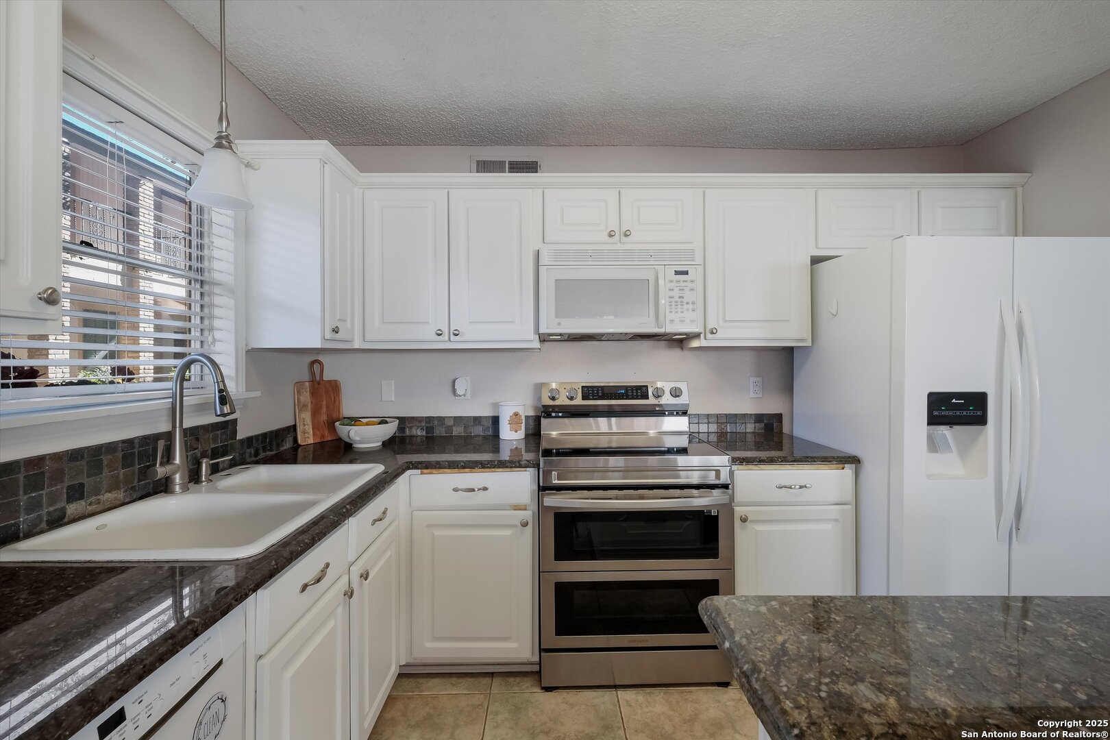 11303 Vance Jackson San Antonio TX 78230