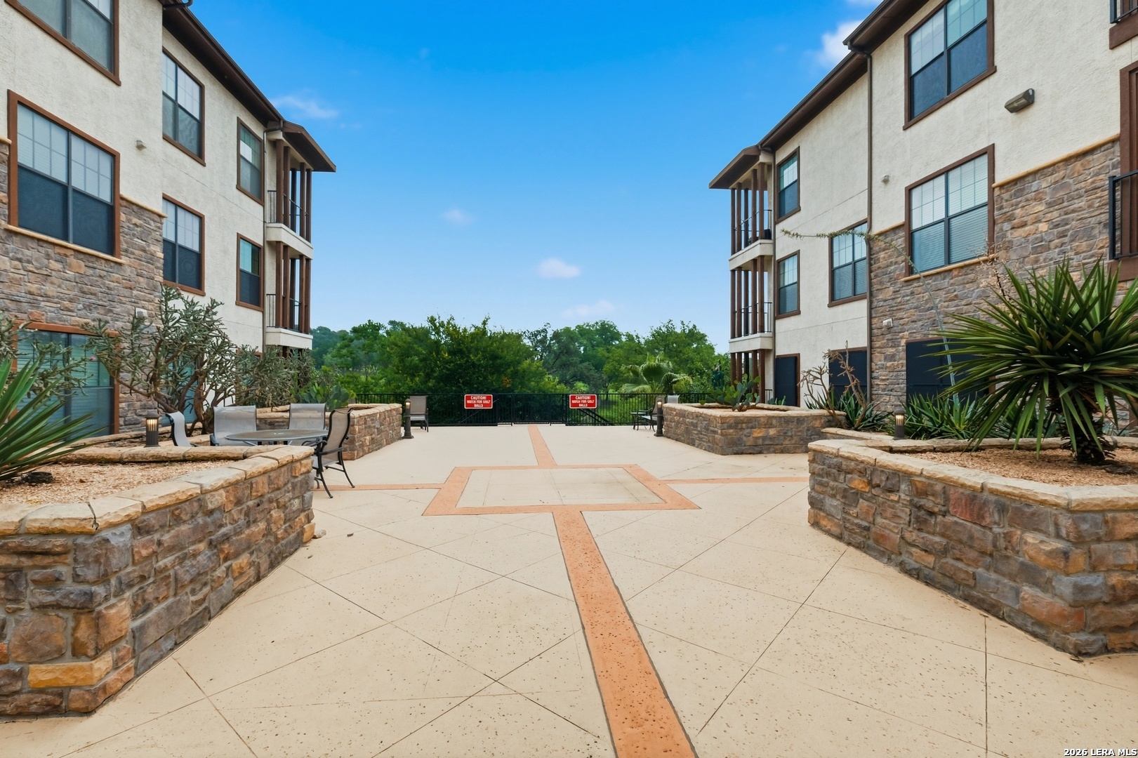 7342 Oak Manor Drive San Antonio TX 78229